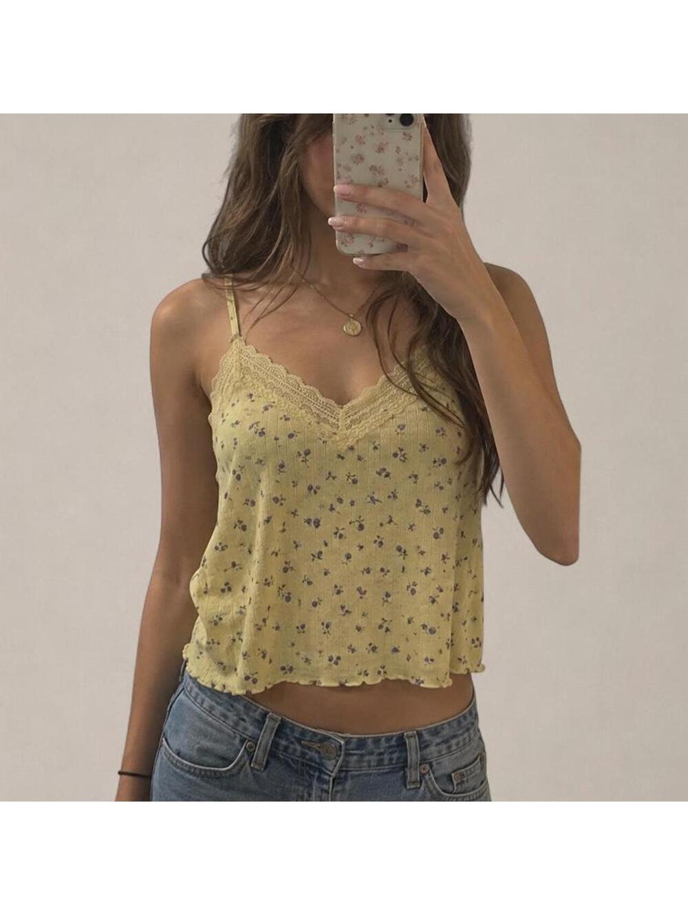 No Boundaries Yellow Floral Lace Cami 🌼